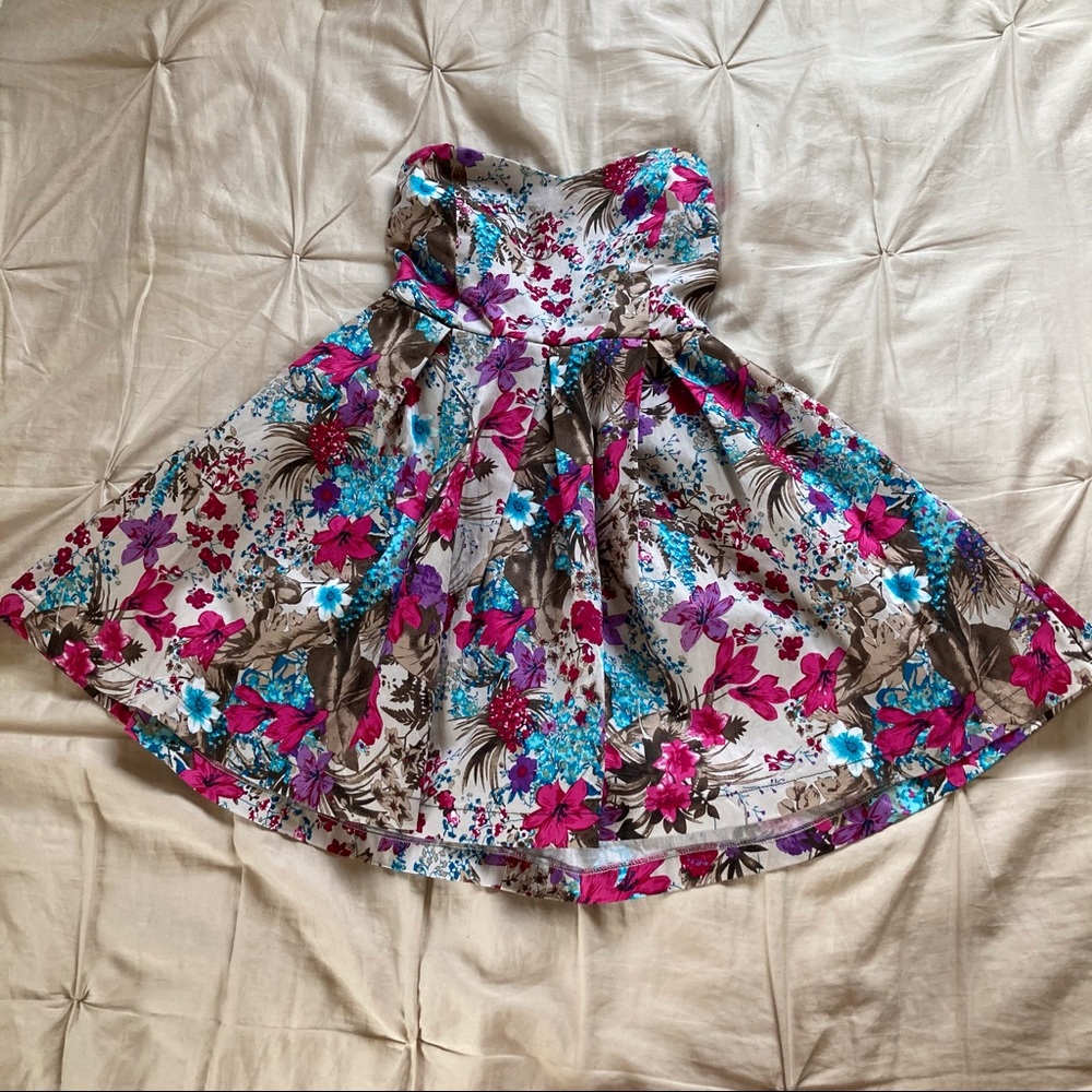 Floral Sweetheart Strapless Dress